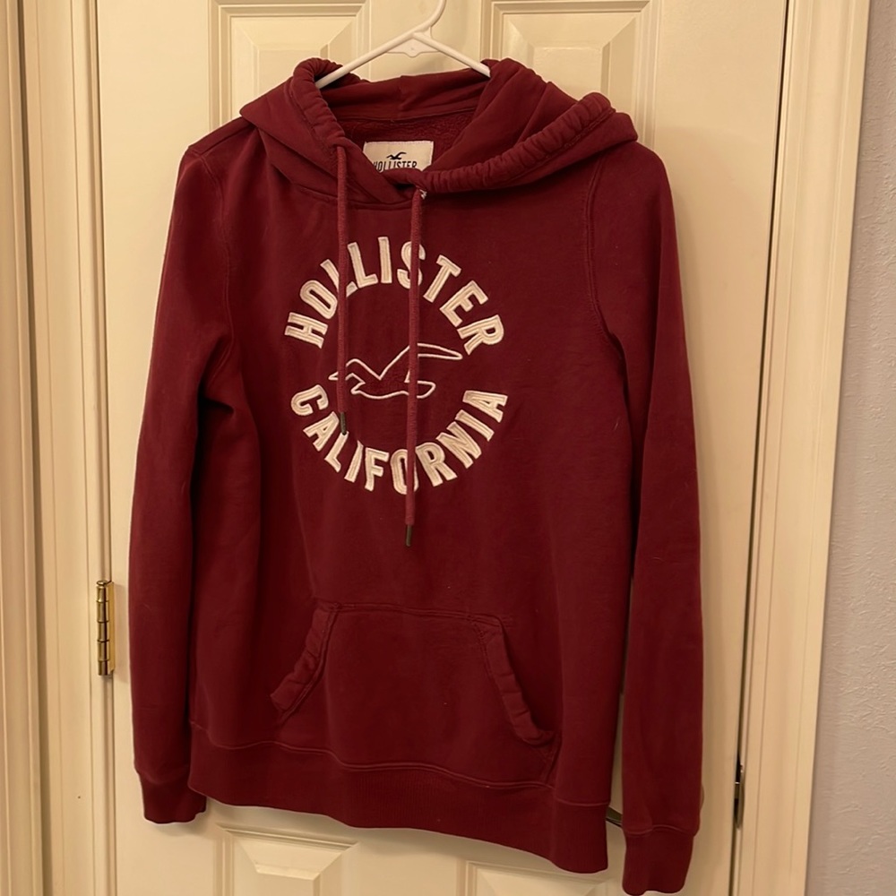 Hollister hoodie size medium